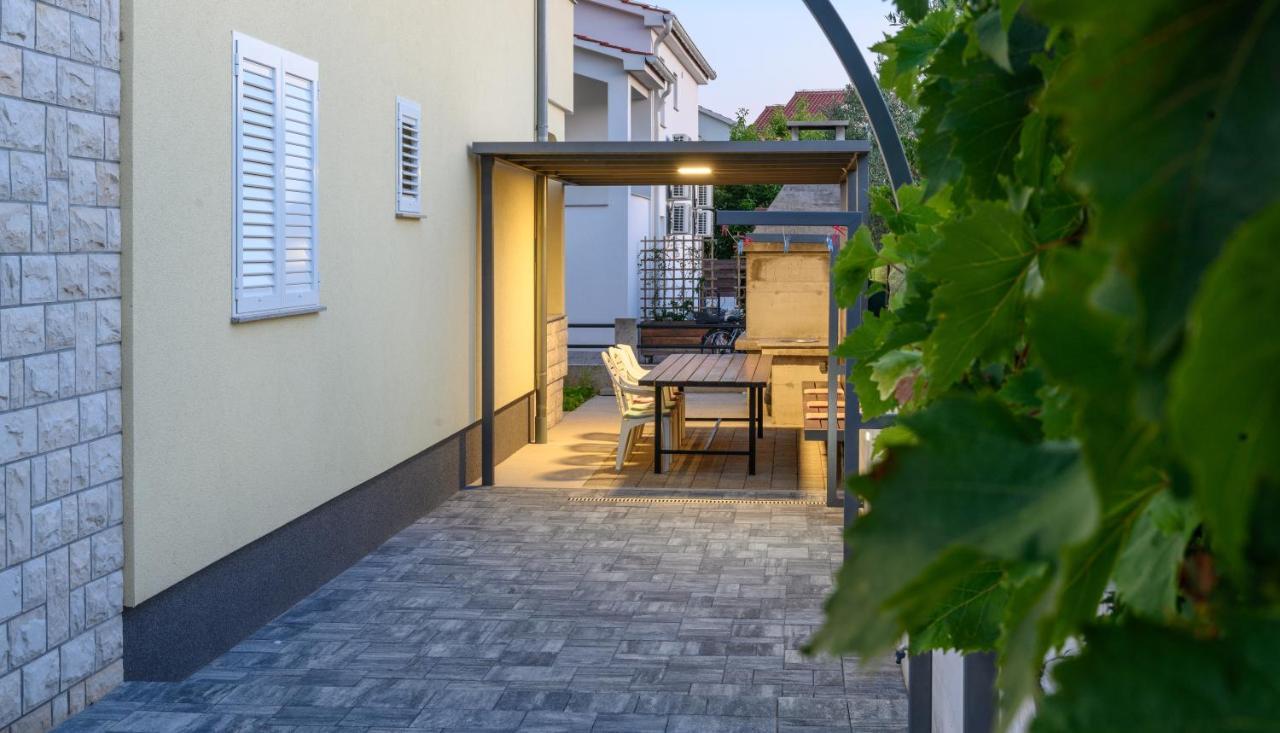 Apartments Blatancic Vodice Eksteriør bilde