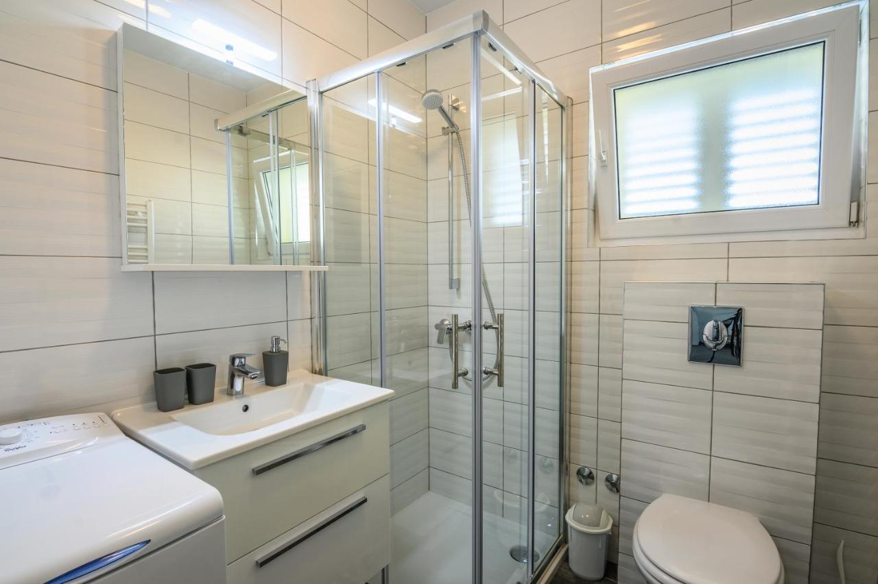 Apartments Blatancic Vodice Eksteriør bilde